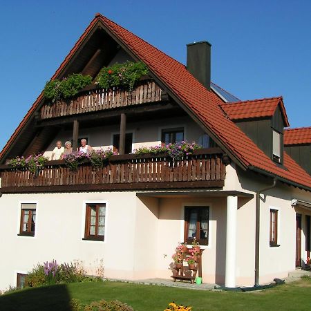Gaestehaus Gertraud Neualbenreuth Exteriér fotografie